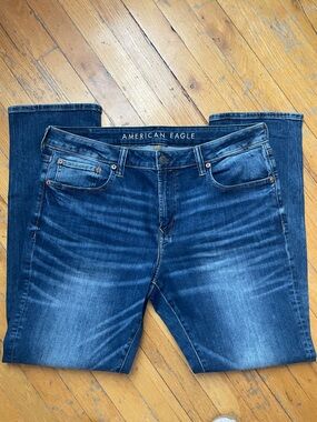 Mens American Eagle Slim Straight Distressed Jeans